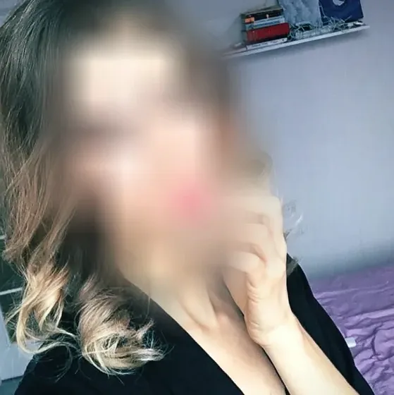 Chloe, 32 años