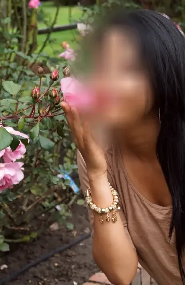 Macarena, 32 años