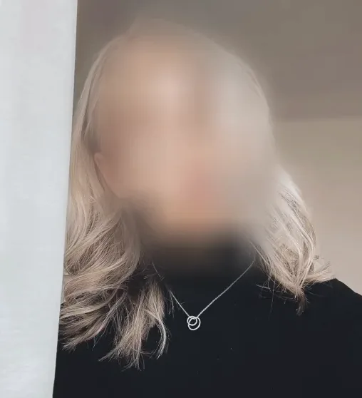 Mercedes, 24 años