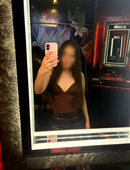 Núria, 18 años